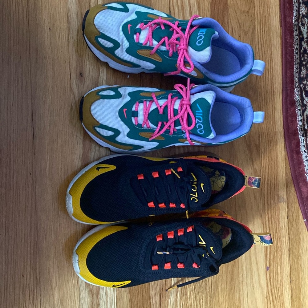 Sneakers